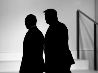 Putin ve a los Estados Unidos de Trump precipitándose al desastre