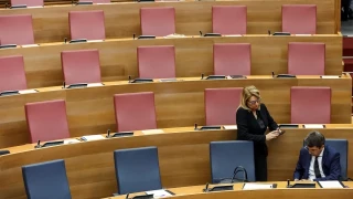 La Generalitat reconoce ahora que no fue Carlos Mazón el que llamó a los alcaldes el día de la DANA