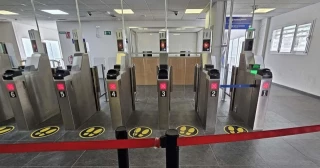 Un inspector jefe de fronteras de la Policía Nacional presenta una denuncia por incumplimiento del Código Schengen por España en las entradas desde Gibraltar