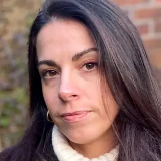 “No tenía idea de que ser una bebedora social me dañaría el hígado a los 31 años”