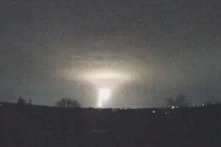 ¿Porqué es tan preocupante el misil balístico ruso « Orechnik », disparado contra Ucrania? Entiende en tres minutos (francés)