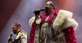 Ni Mariah Carey ni Bisbal, los reyes de la navidad son Ojete Calor