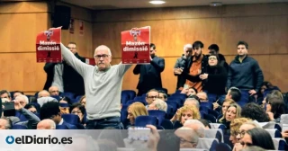 Mazón, recibido en la Universidad de Alicante con gritos de "culpable" y "dimisión"