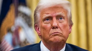 Casi una veintena de estados demócratas demandan a Trump por firmar la orden ejecutiva que elimina el derecho a la ciudadanía por nacimiento