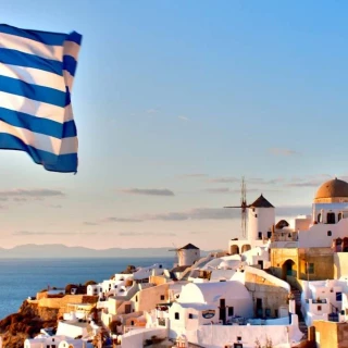 Grecia se la devuelve a Alemania por todo lo alto y le pide reformas para salir de su profunda crisis