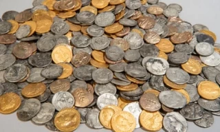 Tesoro de monedas romanas de la época de la conquista de Britannia descubierto cerca de Utrecht, Países Bajos [ENG]