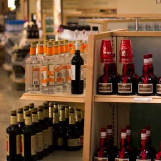 Ontario retirará el alcohol estadounidense de las estanterías en respuesta a los aranceles