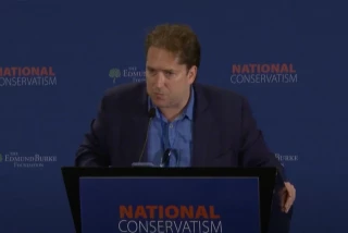 Un funcionario del Departamento de Estado de Trump ha pedido repetidamente la esterilización masiva de la 'basura de bajo coeficiente intelectual' [ENG]