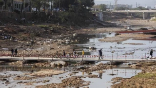La CHJ envió 16 correos con alerta de lluvia intensa en las horas que la Generalitat denuncia "apagón informativo"
