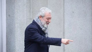 Familiares de las víctimas de las residencias exigen la dimisión del jefe de Gabinete de Ayuso por difamarles públicamente