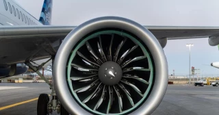 La aerolínea estadounidense JetBlue ha revelado la magnitud de la crisis de los motores, que obliga a sus aviones permanecer en tierra (Inglés) .