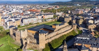 El impresionante castillo templario del siglo XII que fue clave en la defensa del Camino de Santiago