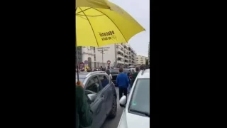 Gritos contra Mazón en su visita a Orihuela