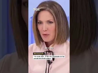 Silvia Intxaurrondo le recuerda a Abascal el origen de la financiación de su partido, dejándolo en evidencia