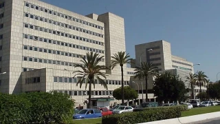 Un mujer tiene que parir en Málaga un bebé muerto sin epidural por falta de personal