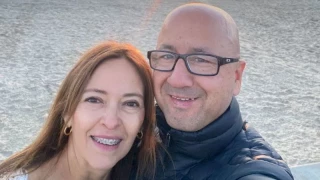 Tras vivir 35 años en EE.UU. y criar a 3 hijas estadounidenses, fueron deportados a Colombia. Sus hijas quieren que vuelvan