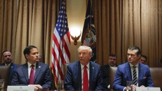 El chat de seguridad de los hombres de Trump filtrado revela una estrategia contra Europa