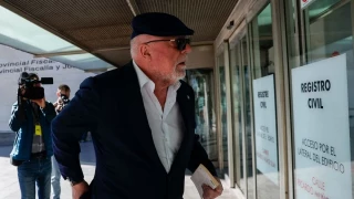 La Audiencia Nacional corrige al tribunal: Villarejo y López Madrid irán a juicio por el supuesto encargo contra la doctora Pinto