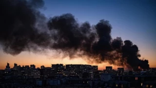 Enorme incendio en París, Francia: llamas consumen edificios