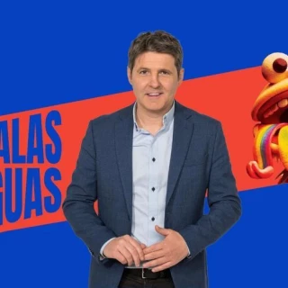 Jesús Cintora combate los bulos con humor y análisis en ‘Malas lenguas’
