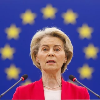 Von der Leyen apunta a las grandes tecnológicas de EEUU si fracasa la negociación arancelaria con Trump