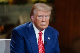 La administración Trump está considerando darle 10.000 dólares a cada groenlandés para anexionarse la isla [ENG]