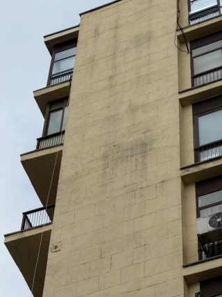 La trampa de los andamios publicitarios en el centro de Madrid [HILO]