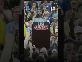 Alexandria Ocasio-Cortez: "Donald Trump es un criminal"