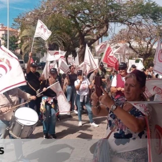 Huelga de hostelería en Santa Cruz de Tenerife: “Los trabajadores están hartos y así se lo están haciendo saber a los turistas”