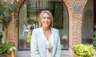 La alcaldesa de Pozuelo ha "colocado" a la hija del juez Peinado en cuatro puestos distintos en menos de dos años