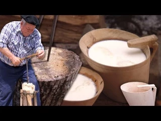 "KAIKU": el cuenco del siglo XV perfecto para las cuajadas caseras. Madera tallada a mano y receta