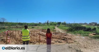 Almeida responde a la sentencia que anula el cantón de Montecarmelo con la tala del árbol emblema de la lucha vecinal