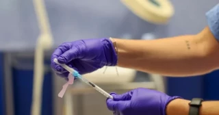 El Gobierno anuncia un aumento de sueldo para todas las enfermeras: 400 euros más a partir del mes próximo