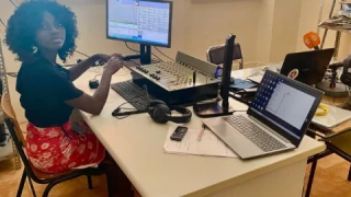 Les dijeron que las mujeres no podían hacer radio y ahora son una de las emisoras más escuchadas en Guinea Bissau