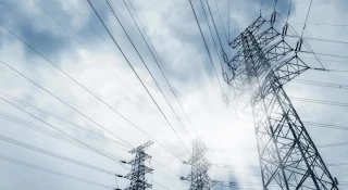 Red Eléctrica calcula que tardará un máximo de diez horas en recuperar el suministro