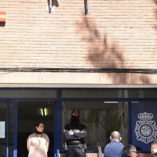 Tres trabajadoras de Vodafone detenidas por estafar más de 94.000 euros en El Ejido