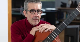 Máximo Pradera: "Con el cáncer comprendes el privilegio de una sanidad pública que te cuida"