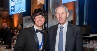 Un estudiante de 18 años revoluciona la exploración espacial y detecta millones de objetos tras crear su propia IA