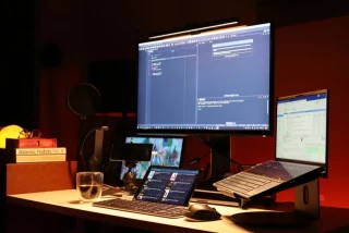 Las empresas querían monitorizar el teletrabajo con capturas: ahora tienen un grave problema de seguridad y fuga de datos