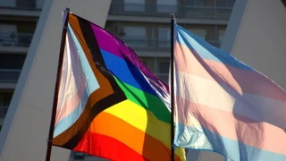 Los colectivos LGTB condenan el vaciado de la Ley Trans valenciana: "Es el mayor ataque contra las personas trans en democracia"