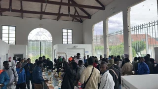 Despedida agridulce en Mondariz-Balneario a 230 jóvenes refugiados: «Todo o pobo favoreceu esta acollida e convivencia»