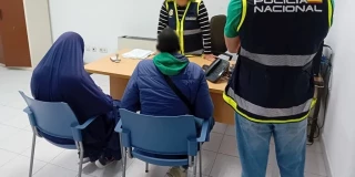 Detenido un matrimonio en Elche por mutilar los genitales a su hija de tres años por «creencias culturales»