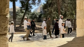 El ejército israelí detiene a un periodista estadounidense que documenta la marcha de colonos ilegales en Cisjordania