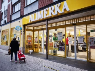 Alimerka se desmarca de Mercadona y pacta con los sindicatos las 37,5 horas semanales