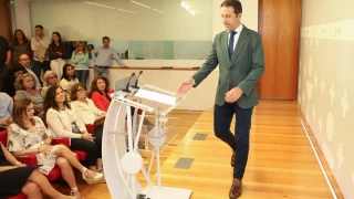 Dimite el conselleiro do Mar de la Xunta de Galicia, tras una denuncia por agresión sexual de la presentadora Paloma Lago