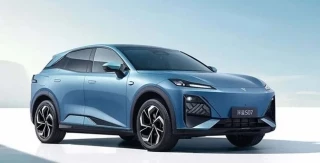 China lanza el primer coche eléctrico con batería sólida y 1.500 km de autonomía