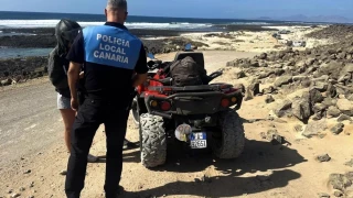 Un quad, una denuncia y una carrera contrarreloj: cómo se evitó un atentado medioambiental en la Playa de Las Palomitas de Fuerteventura
