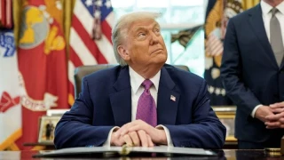 Trump dice que planea eliminar gradualmente la Agencia Federal de Gestión de Emergencias después de la temporada de huracanes de 2025 [ENG]