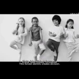 "Enseñar" a un niño religión es someterle a una cárcel psicológica de la que quizás nunca podrá salir