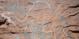Arte rupestre de 12.000 años de antigüedad marca antiguas fuentes de agua en el desierto de Arabia (ENG)